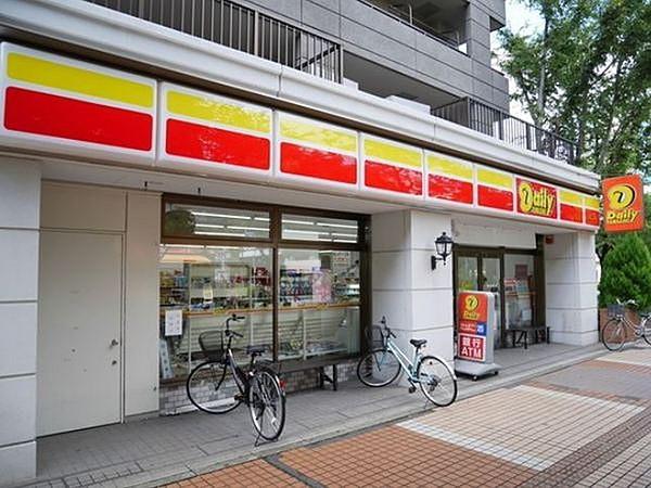 【周辺】デイリーヤマザキ検見川浜駅前店まで425m