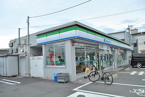 【周辺】ファミリーマート八幡月夜田店まで961m