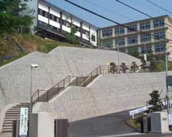 【周辺】浜松市立入野中学校まで1418m