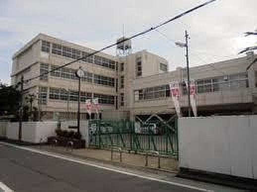 【周辺】吹田市立第一中学校まで1165m