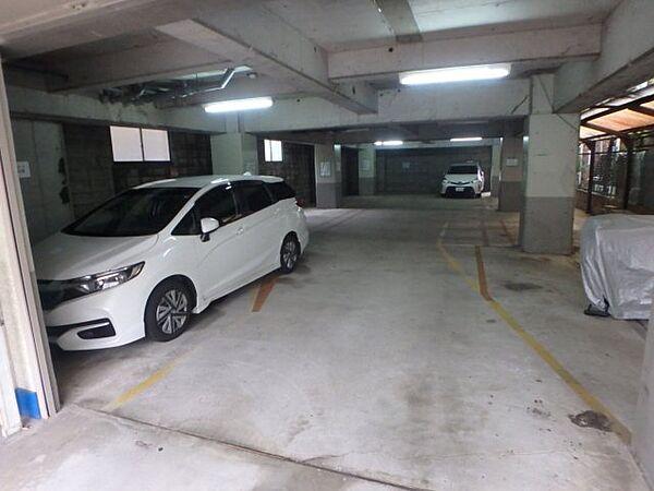 【駐車場】駐車場空きあります