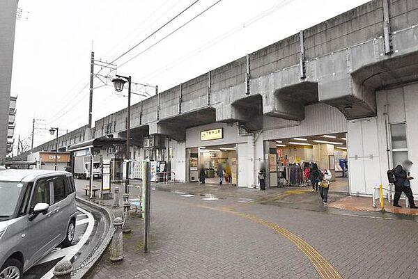 【周辺】下総中山駅(JR 総武本線) 徒歩9分。 720m