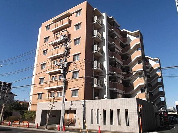 【外観】本八幡駅から徒歩9分の便利な立地にある7階建てマンション！
