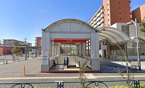 【周辺】青井駅(首都圏新都市鉄道 つくばエクスプレス) 徒歩6分。 480m