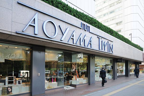 【周辺】AOYAMA　TWINショッピングプラザ 512m