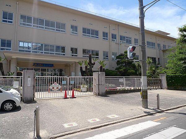 【周辺】高松市立桜町中学校：徒歩3分（180ｍ） 