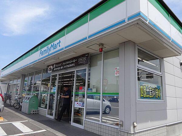 【周辺】ファミリーマート高松上之町一丁目店：徒歩10分（740ｍ）