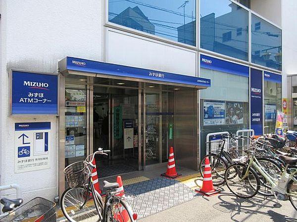 【周辺】みずほ銀行高砂支店 徒歩5分。 370m