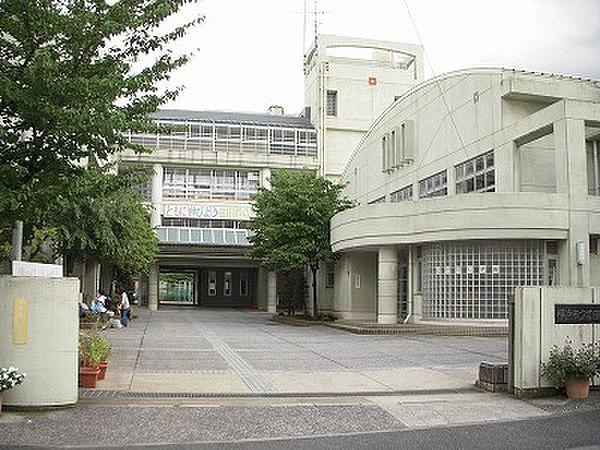 【周辺】横浜市立荏田西小学校700m