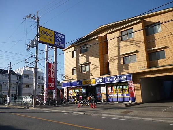 【周辺】ゲオ高槻寿町店 763m