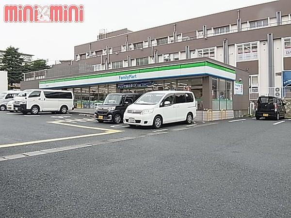 【周辺】ファミリーマート明舞団地店 783m