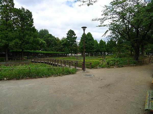 【周辺】公園