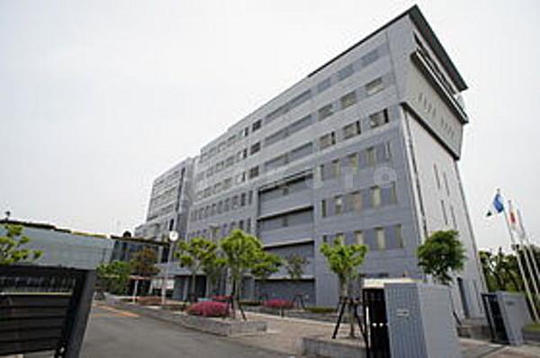 【周辺】大学「私立大阪人間科学大学」