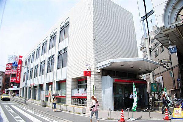 【周辺】銀行「三菱東京UFJ銀行淡路支店」三菱銀行・東京銀行・三和銀行・東海銀行が2002年に合併