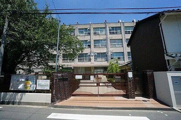 【周辺】大阪市立下新庄小学校 262m
