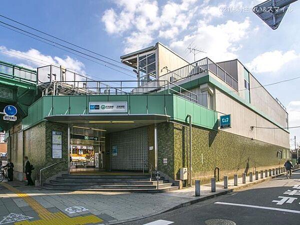 【周辺】駅まで240m、北綾瀬駅240ｍ(徒歩3分)