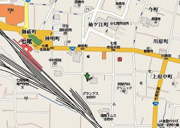 【地図】JR七尾駅にも七尾市役所にも近く、好立地。