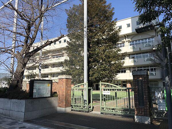 【周辺】区立窪町小学校（徒歩7分・約500ｍ）