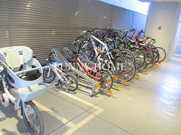 【駐車場】自転車1台駐輪可能です♪
