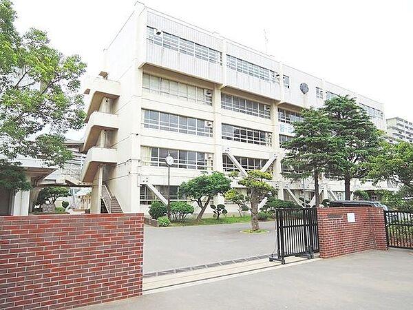 【周辺】習志野市立第一中学校 1130m