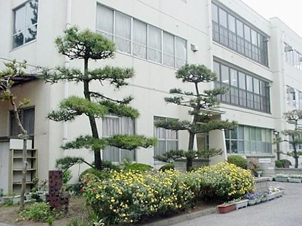 【周辺】千葉市立高洲第二中学校（600m）