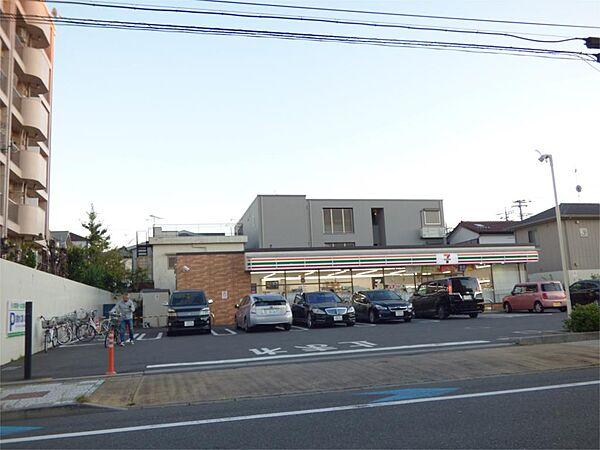 【周辺】セブンイレブン 戸田中町1丁目東店（146m）