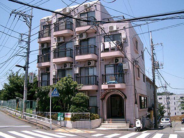 【外観】永山駅徒歩7分の好立地の鉄筋コンクリートマンションです♪