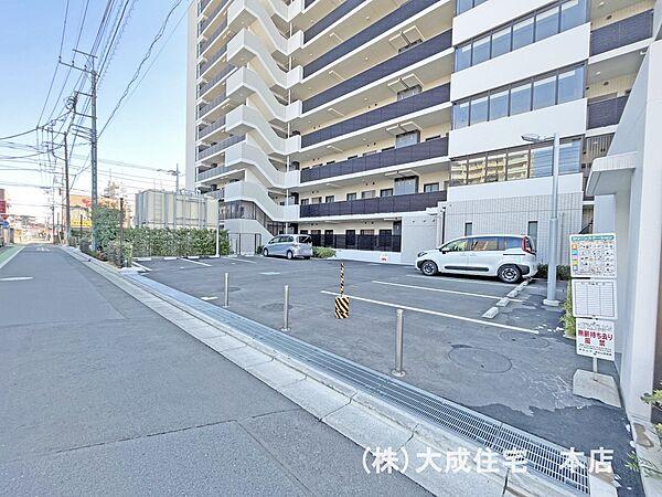 【駐車場】外観:駐車場　現地写真2024年2月撮影