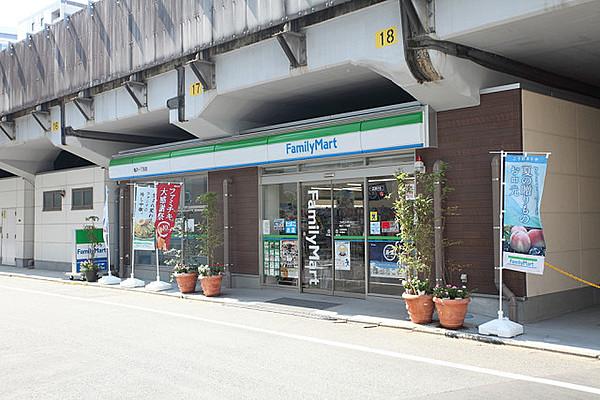 【周辺】ファミリーマート 亀沢一丁目店（144m）