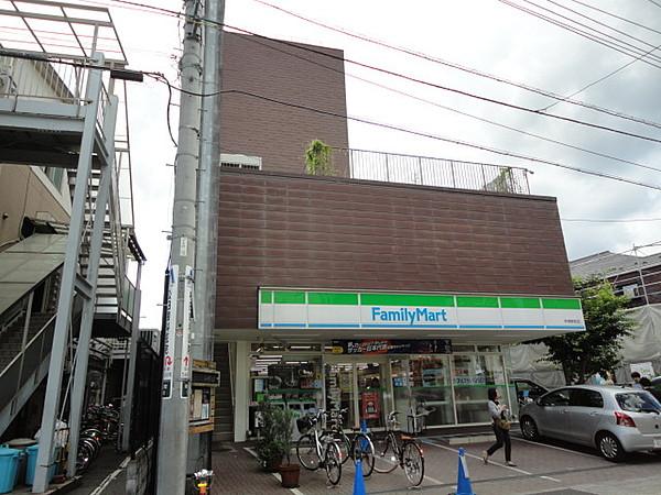 【周辺】ファミリーマート中神駅前店 378m