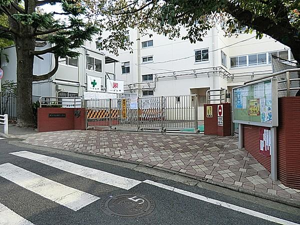【周辺】小学校 1034m 横浜市立寺尾小学校