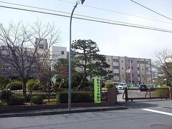 【周辺】近隣写真 堅田中学校徒歩10分 750m