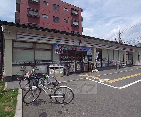 【周辺】セブンイレブン京都太秦安井店まで100m 葛野大路通り沿いにございます
