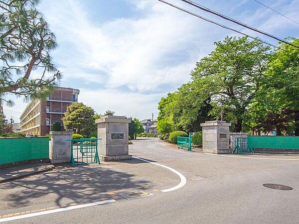 【周辺】飯能市立飯能第一中学校（640m）