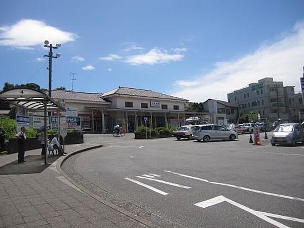 【周辺】駅ＪＲ横須賀線「衣笠」駅まで329ｍ