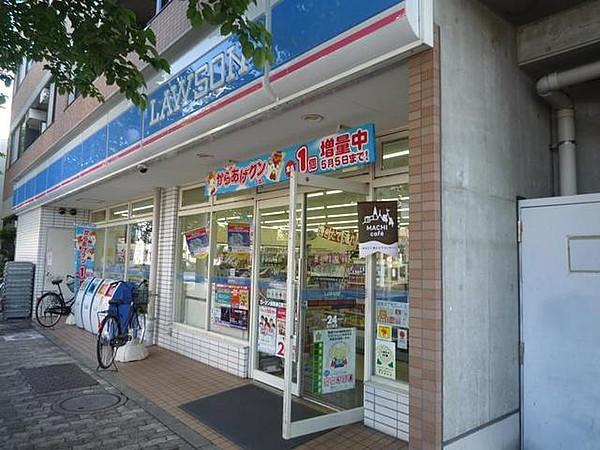 【周辺】ローソン練馬春日町3丁目店 689m