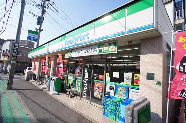 【周辺】ファミリーマート JR和白駅前店（116m）