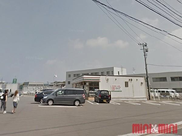 【周辺】セブンイレブン福岡歯科大前店 652m