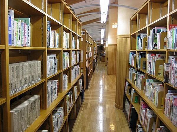 【周辺】宇都宮市立中央図書館 1500m