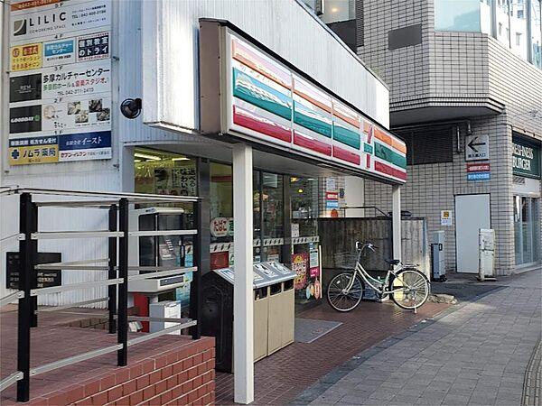 【周辺】セブンイレブン　聖蹟桜ケ丘駅前店（150m）