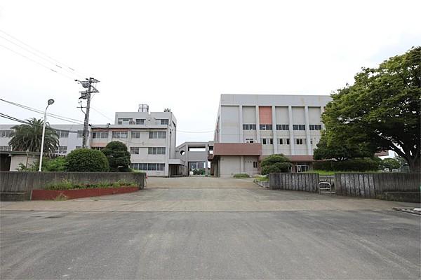 【周辺】粕屋町立粕屋東中学校（1115m）
