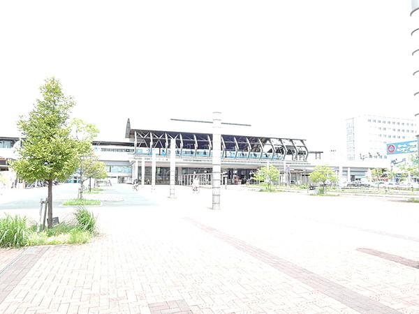 【周辺】高知駅 764m