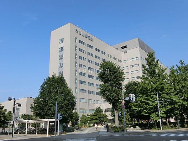 【周辺】市立札幌病院 657m