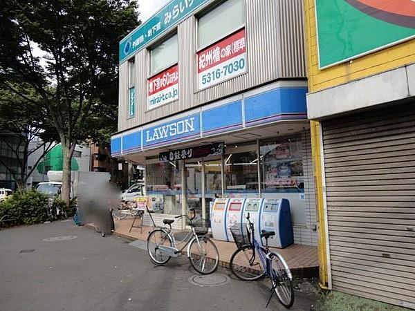 【周辺】ローソン 高井戸陸橋店 383m