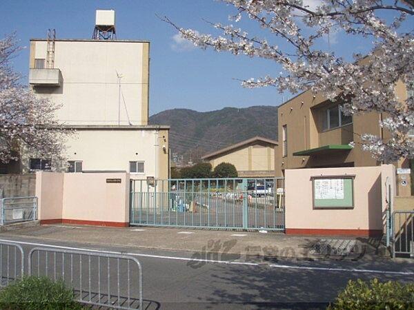 【周辺】小野小学校まで150メートル