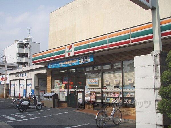 【周辺】セブンイレブン　山科東野駅東店まで500メートル