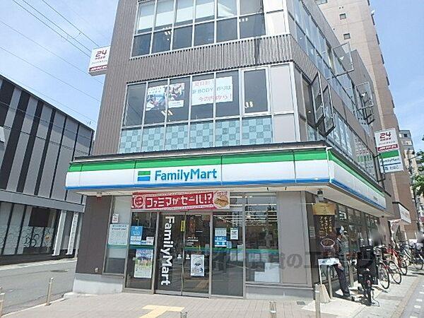 【周辺】ファミリーマート　山科区役所前店まで210メートル