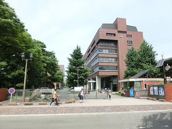 【周辺】私立松山大学（640m）