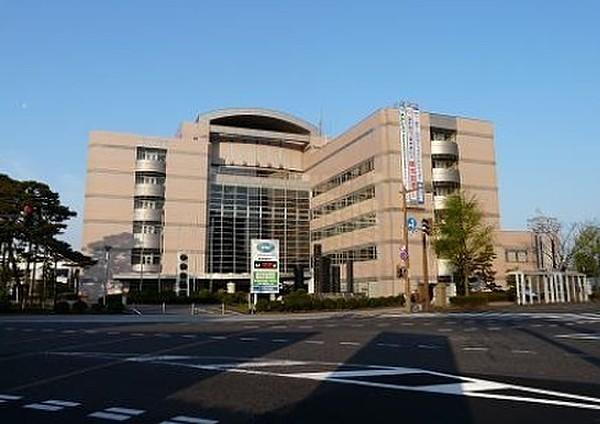 【周辺】新潟市役所 673m