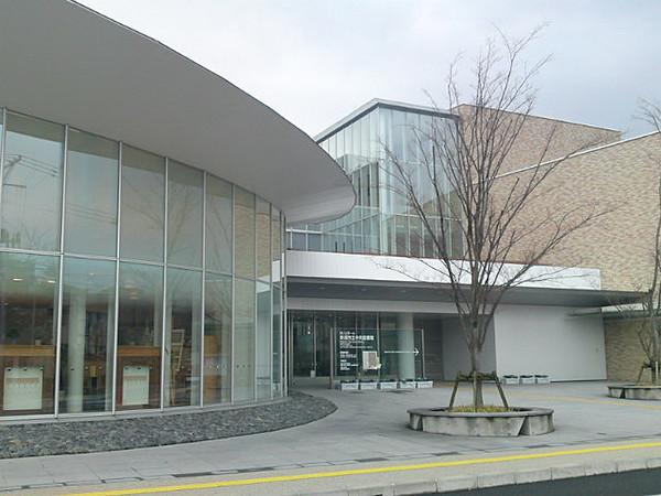 【周辺】新潟市立中央図書館 257m
